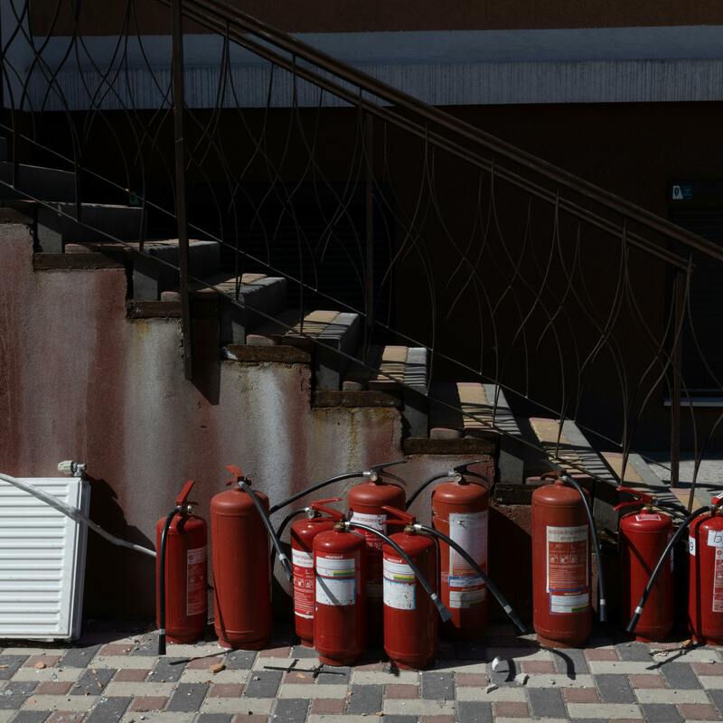FIRE EXTINGUISHER 